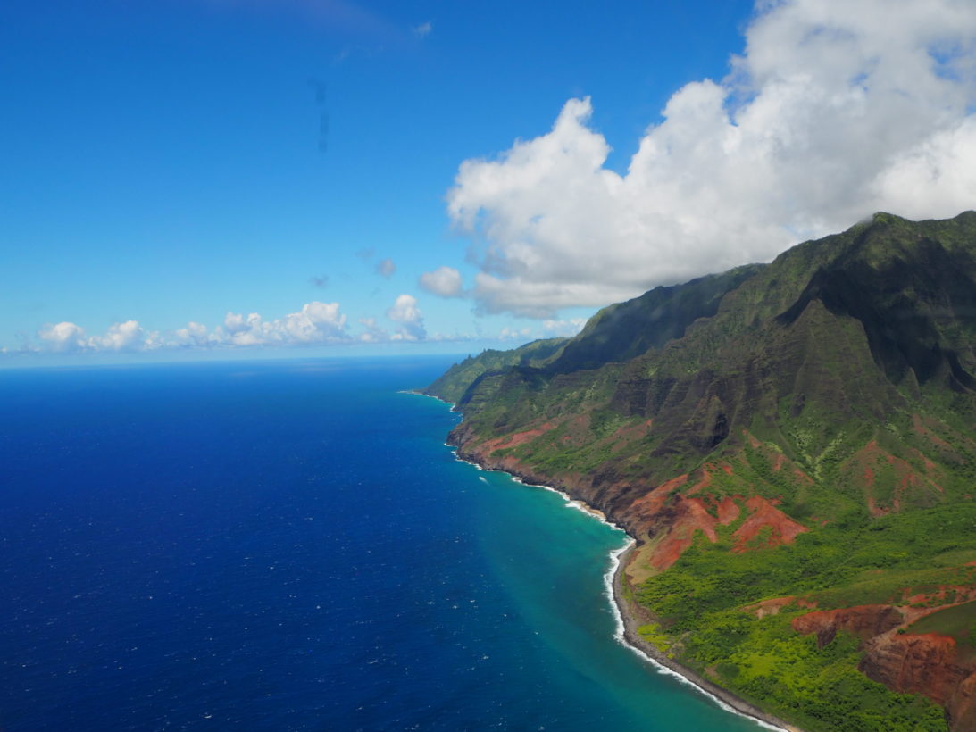 Blick auf die Napali Coast aus dem Helikopter