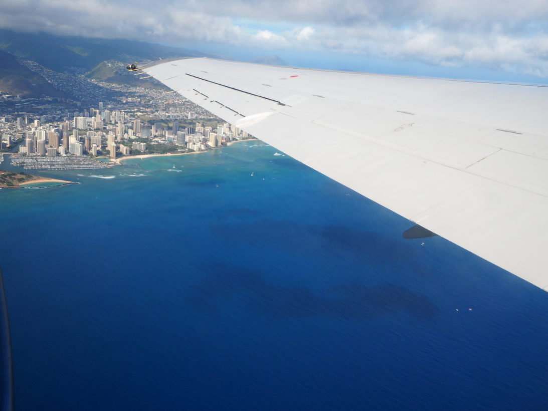 Blick auf Waikiki aus dem Flieger