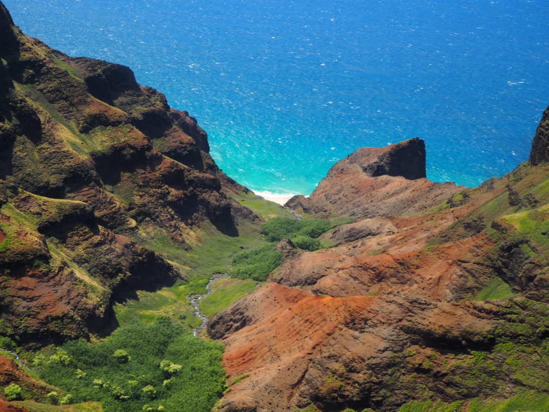 Fantastischer Ausblick auf Kauai aus dem Helikopter