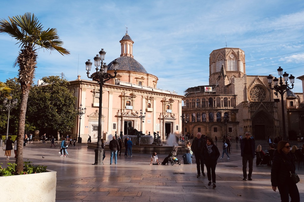 Plaza de la Virgen in Valencia