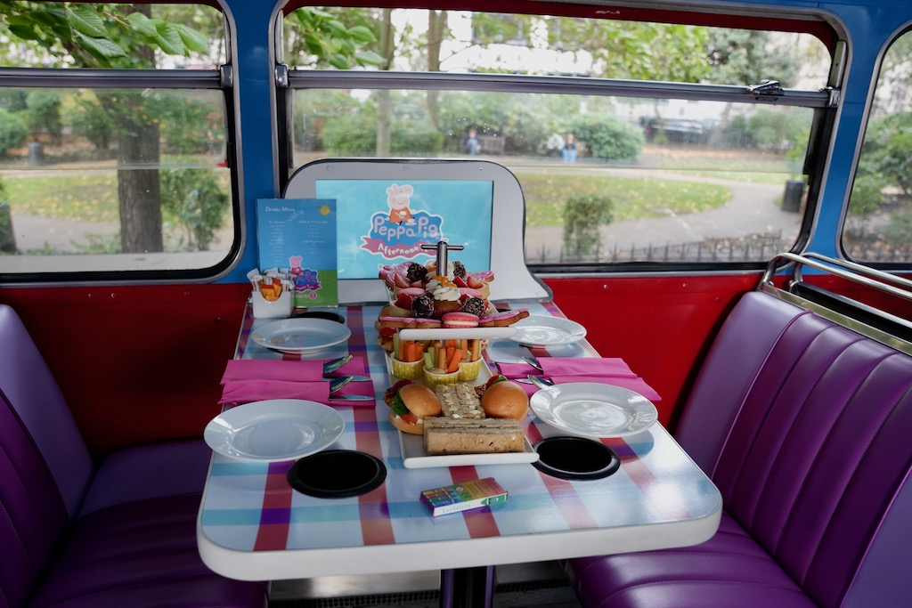 Peppa Pig Bus Tour