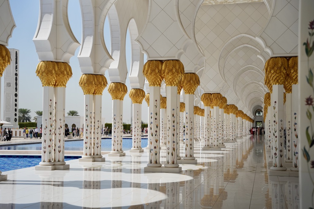 Besuch der Sheikh Zayed Moschee Uhrzeit