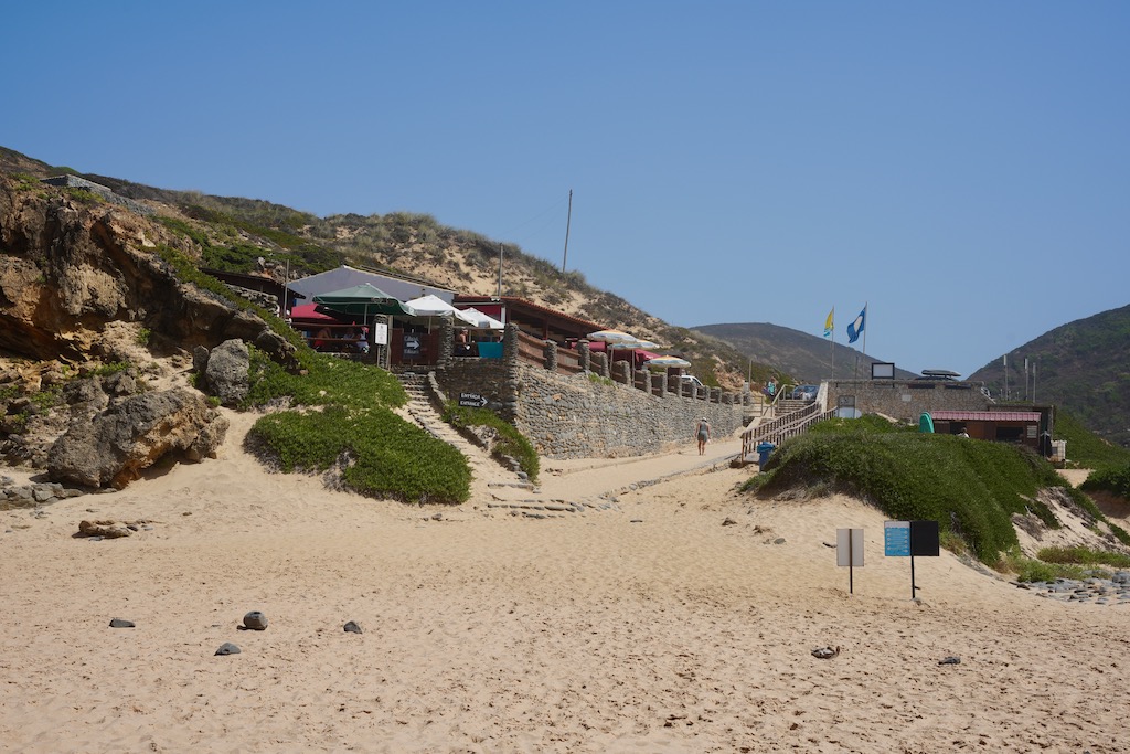 Strandbar am Praia do Castelejo