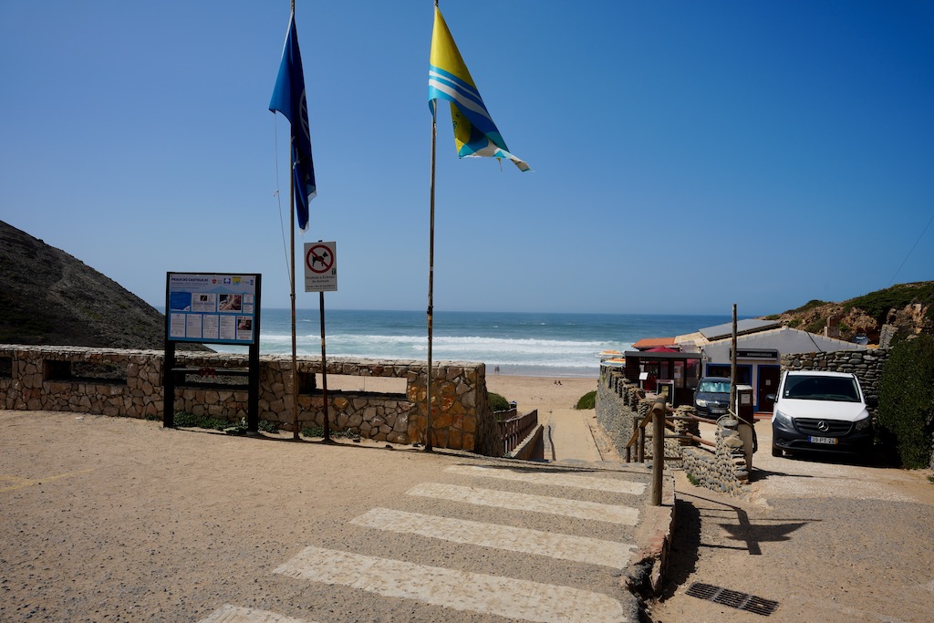 Parkplatz Praia do Catselejo