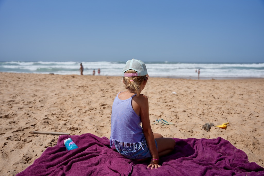 Praia do Castelejo mit Kindern